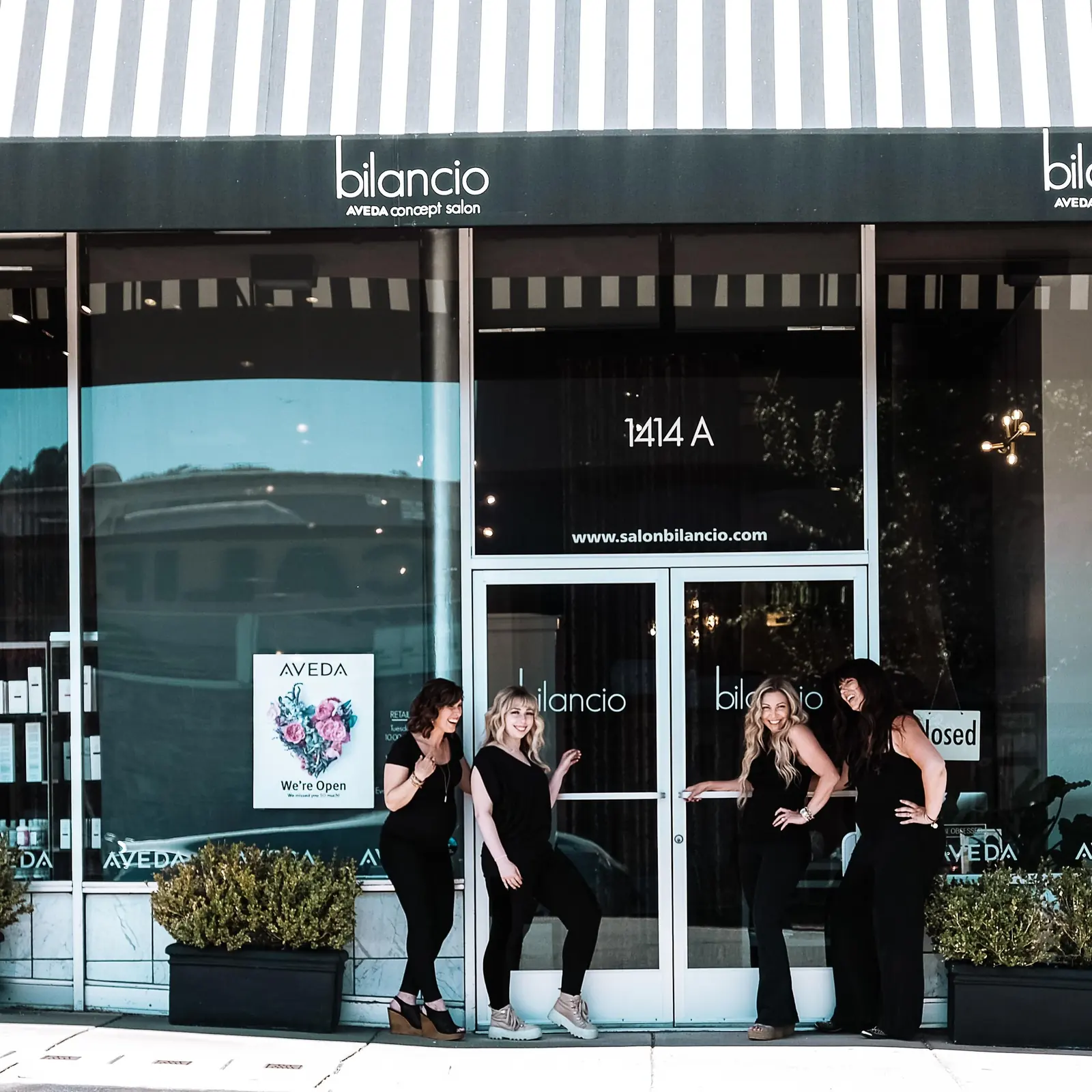 Why Your Stylist Wants Inspiration Photos Before Your Appointment